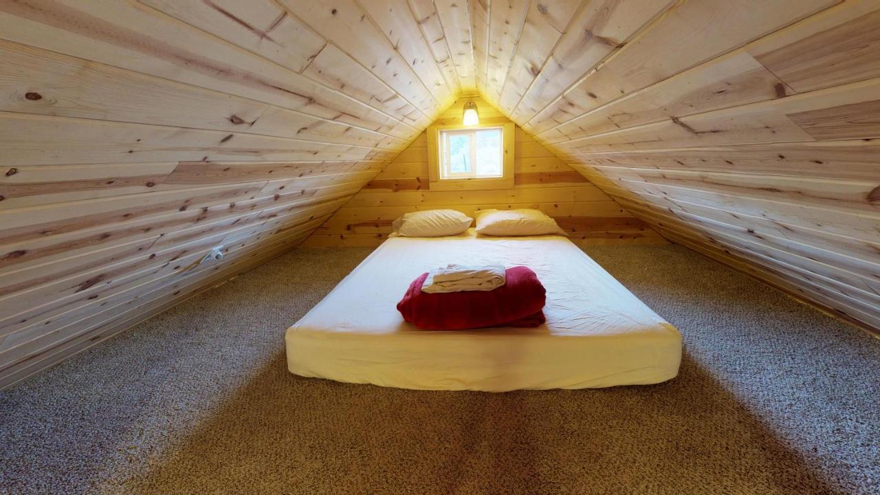 White Pine Cabin By Canyonlands Lodging Monticello Exterior photo